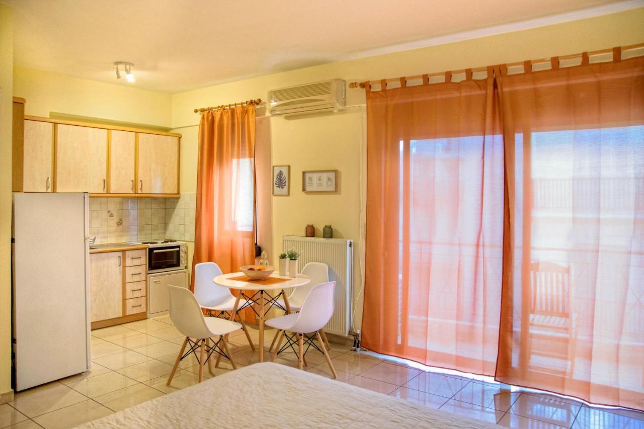 Sunny City Studio Kalamata Exterior foto