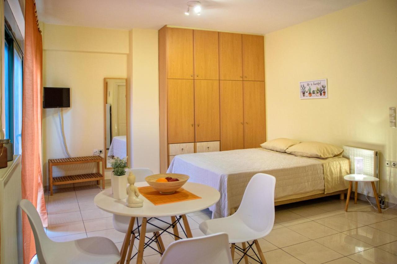 Sunny City Studio Kalamata Exterior foto